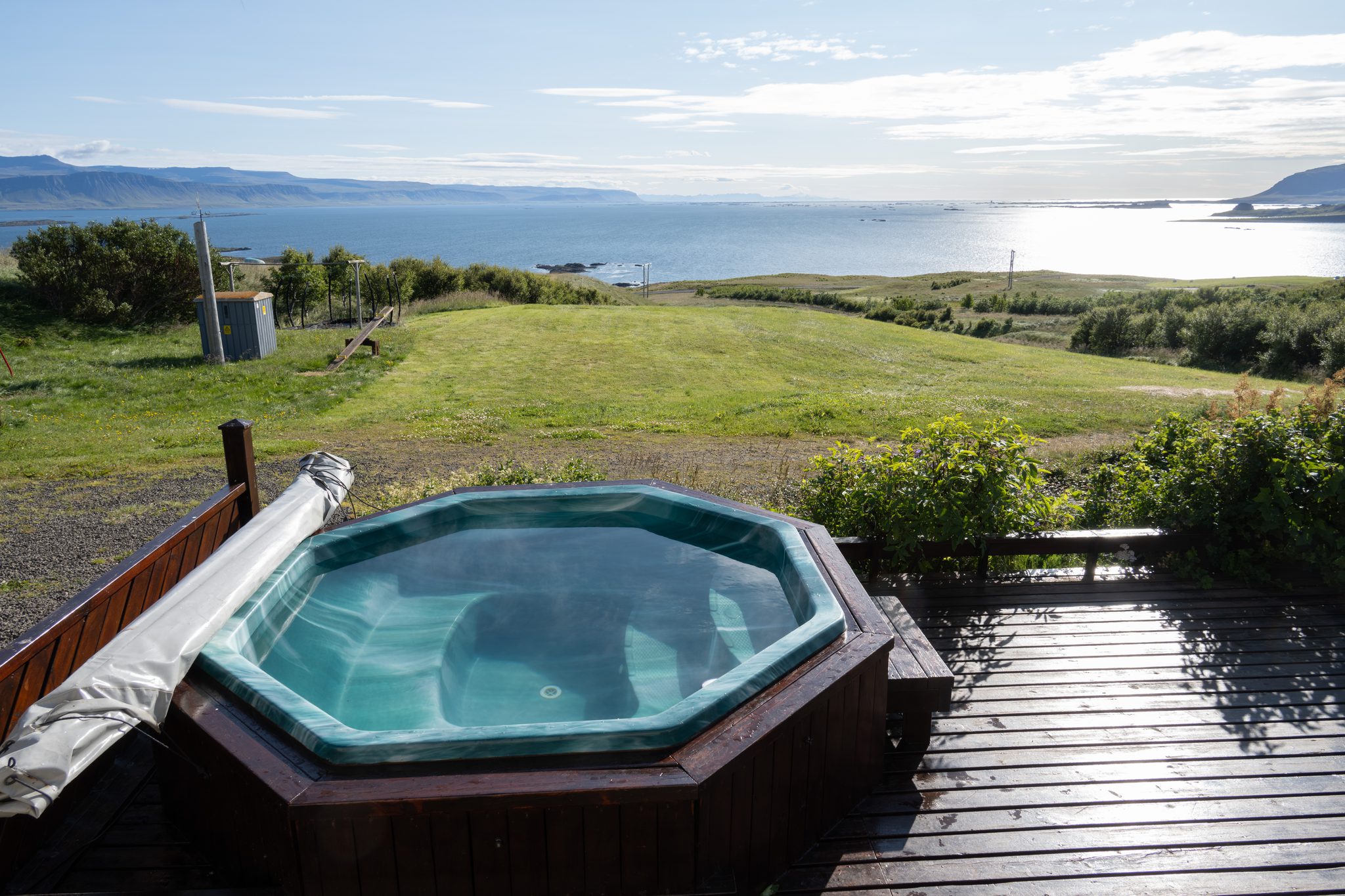 Jarðhiti og borhola